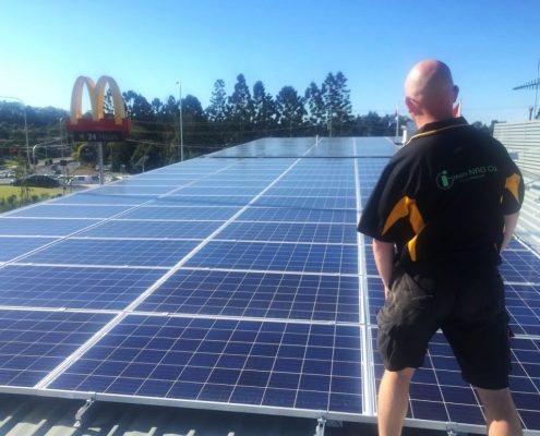 McD_SolarPanels_Installer-1030x773